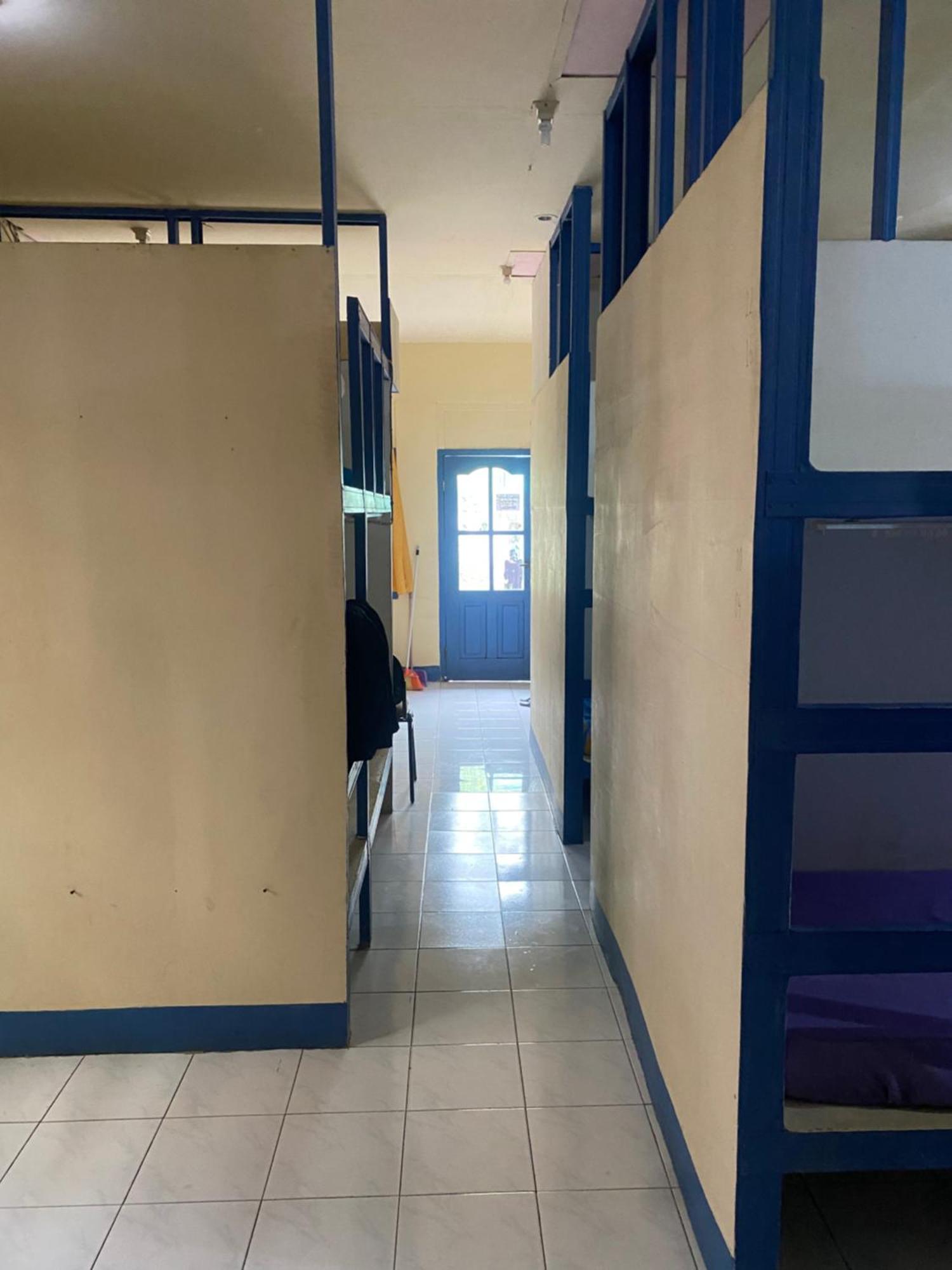 Cempaka Hostel ลาบวนบาโจ ภายนอก รูปภาพ